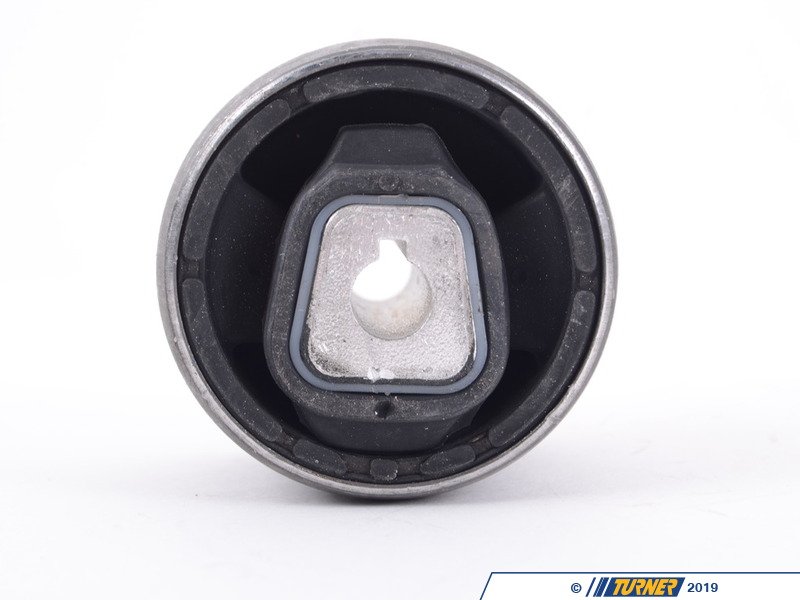 31126768818 Rein Control Arm Bushing E84, E90, E91, E92 Turner
