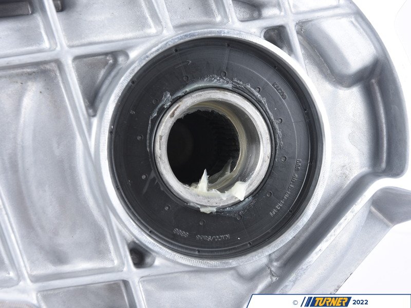 27105A371E2 RP TRANSFER BOX Turner Motorsport