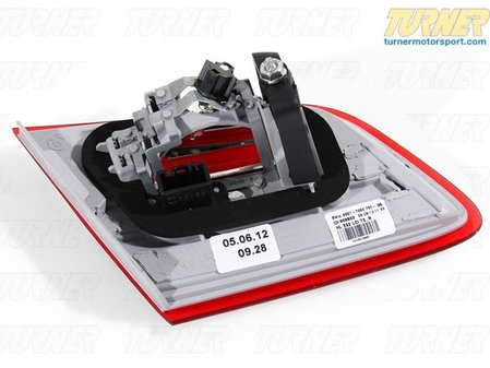 BMW 3 E91 REAR RIGHT TAIL LIGHT BULB SOCKET 63217183844 NO IMPORT DUTIES TO BMW 3 E91 REAR RIGHT TAIL LIGHT BULB SOCKET 63217183844 NO IMPORT DUTIES TO