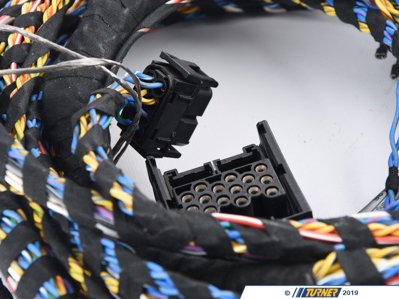 61128359197 - Audio Wiring Harness Hifi - E34 | Turner Motorsport