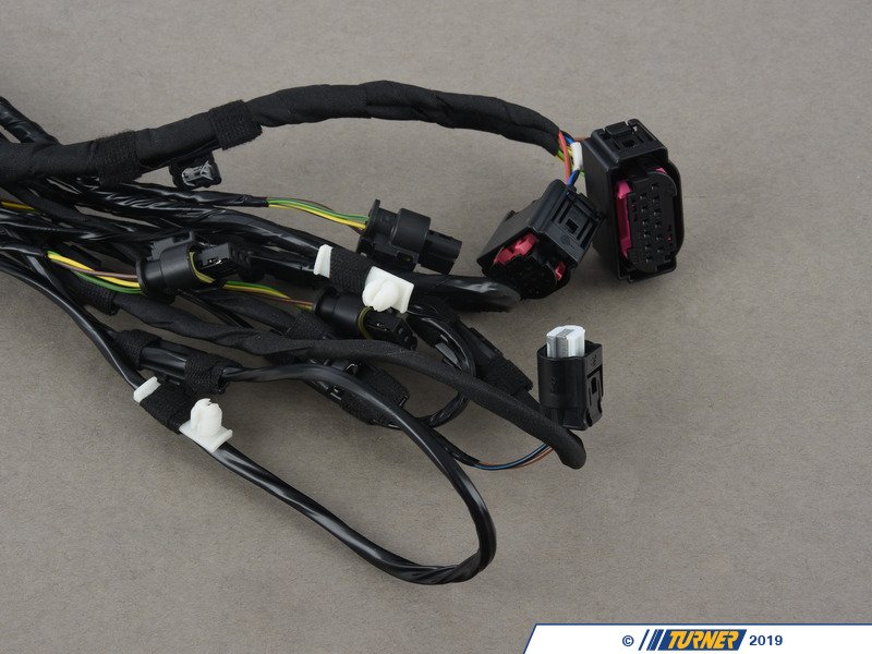 61129391557 - WIRING HARNESS, FRON | Turner Motorsport