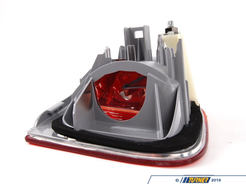 63216907946 Genuine BMW Trunk Lid Tail Light Right E46 325i 325xi