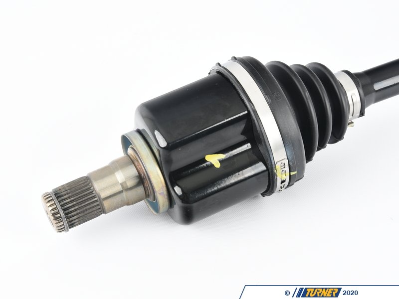 31608643375 OUTPUT SHAFT LEFT Turner Motorsport