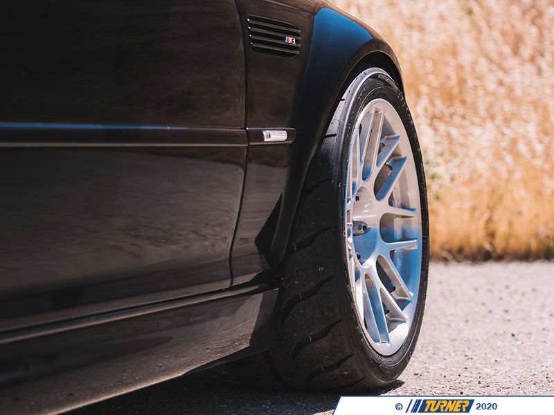 ARC8R18ET22BCKT APEX ARC8R 18x9.5 ET22 / 18x10.5 ET22