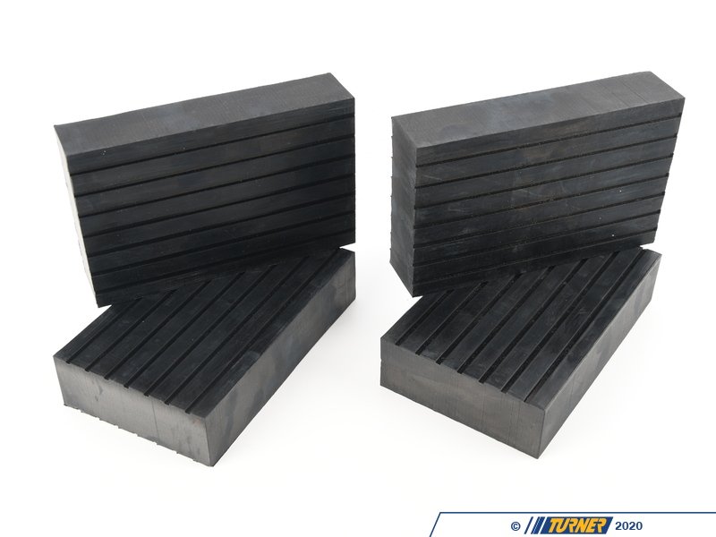 5300861 QuickJack Short Rubber Contact Block Set Turner Motorsport