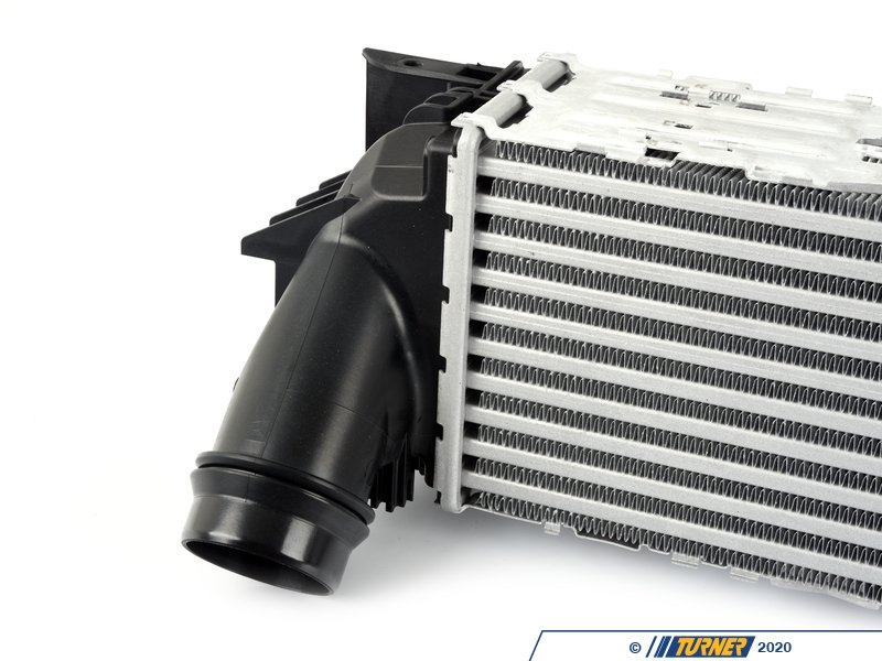 17517593845 - Genuine BMW Charge-Air Cooler - 17517593845 - F25,F26 ...