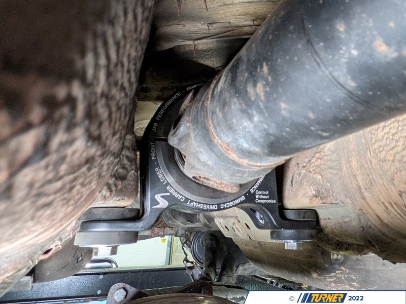 BMW09A0 JXB Driveshaft Center Support Bearing Carrier Upgrade BMW