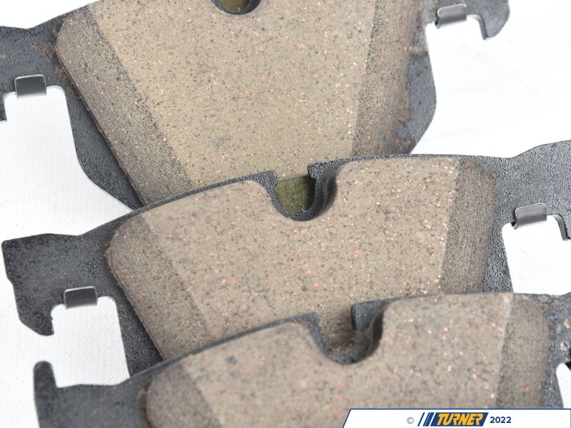 34216868497 Genuine BMW Rear Brake Pad Set F15 X5 xDrive35d X5 sDrive35i X5 xDrive35i X6