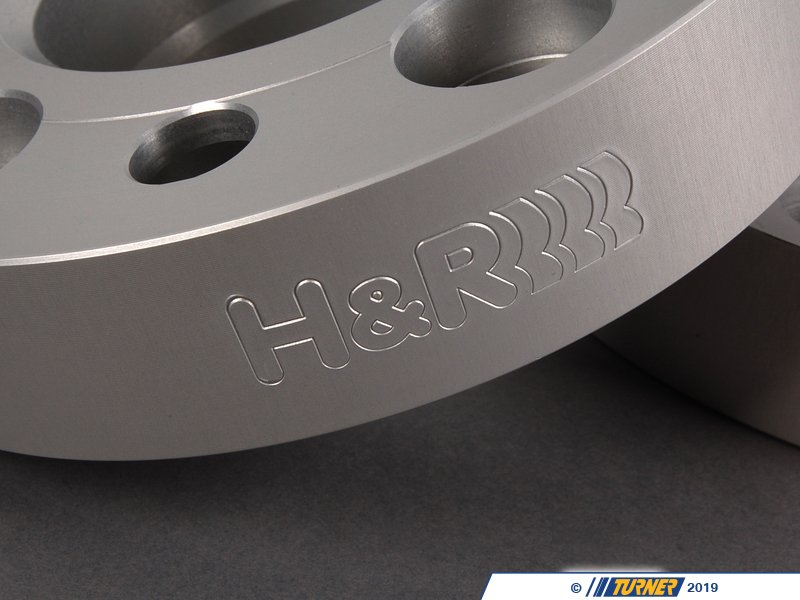 6075740 H&R 30mm DRA Series BoltOn Wheel Spacers 74.1mm CB E39