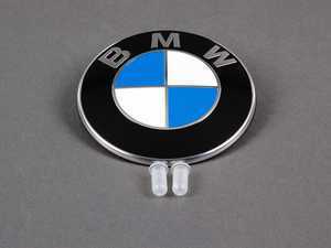 51147146051KT Genuine BMW trunk Emblem /& Grommets