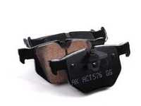 Akenbono Rear Euro Ceramic Brake Pad Set -- E60 E61