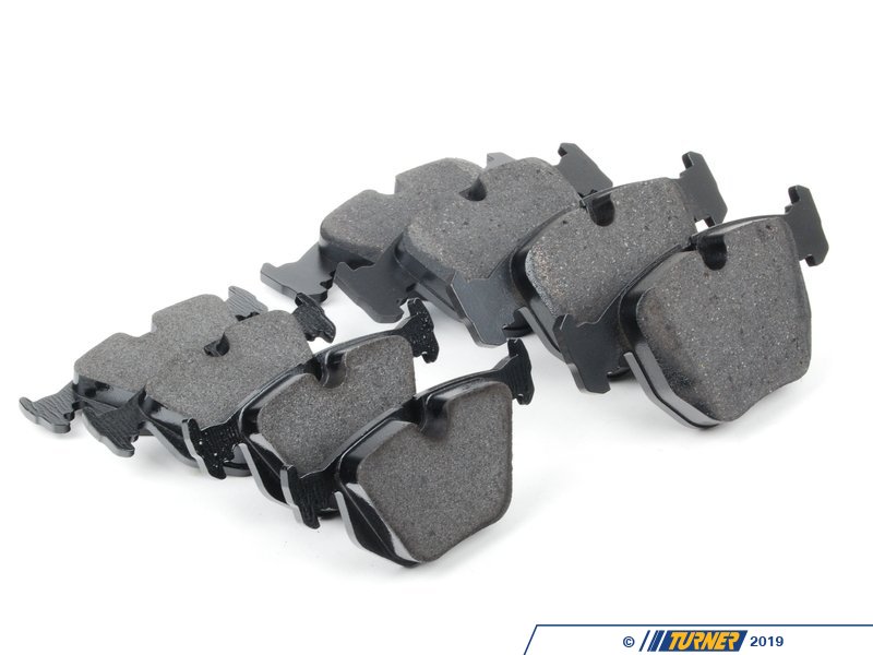 34116761252KT1 Genuine BMW Front And Rear Brake Pad Set E53 X5 M54