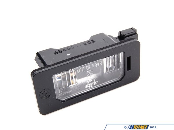 e39 license plate light