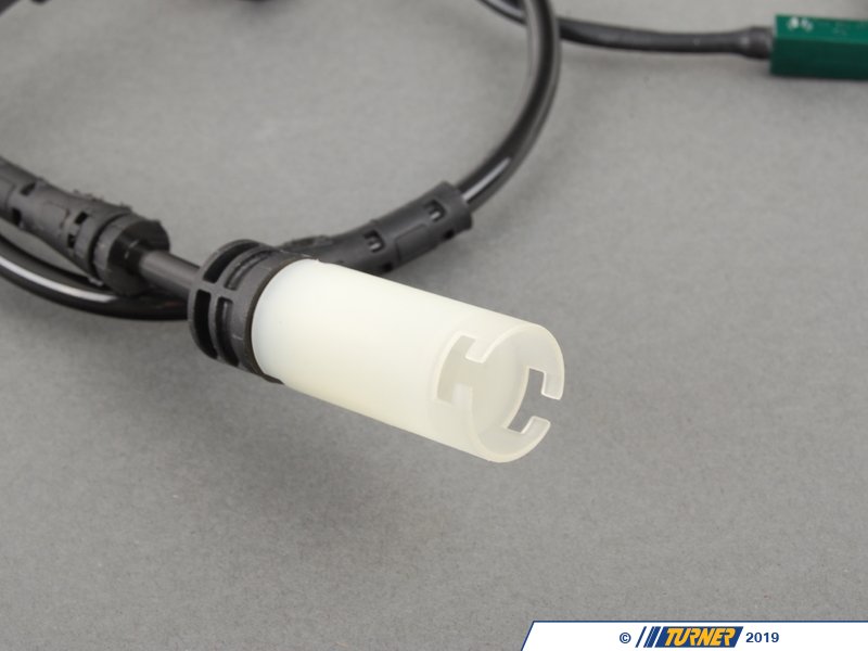 34352282935 Genuine BMW Front Brake Pad Wear Sensor Right E60 M5