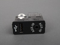 Genuine BMW Usb/Aux-In Socket - F22,F30,F31,F32,F33,F34,F36,F80,F82,F83,F48