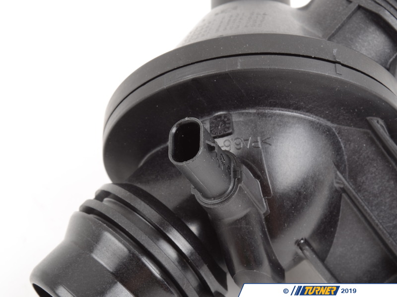 11537633476 MahleBehr Thermostat With Housing E84, F10, F22, F26, F30, F31, F32, F33, F34