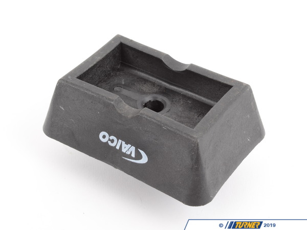 EGang Auto New 51718268885, 51718233281 Black Jack Pad Under Car Mount