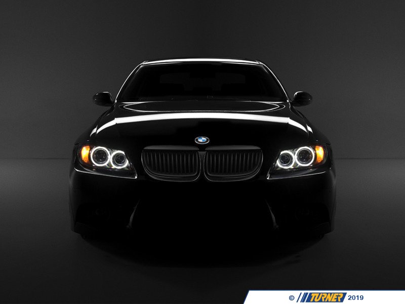 Angel eyes. BMW Angel Eyes e90. BMW e90 Angels. BMW e90 Eyes. E90 Angel Eyes.