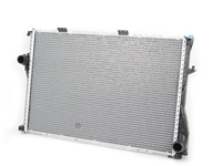 E39 M5 00-03 OEM Behr Radiator