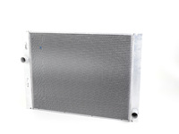 OEM Behr Radiator - Manual Transmission - E60 525i 528i 530i