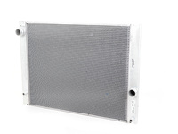 E60 525i 528i 530i Automatic OEM Behr Radiator