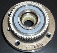 E30 325/318 Front Wheel Bearing Hub Assembly