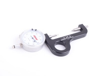 Rod Bolt Stretch Gauge with Billet Body & Thumb Hold