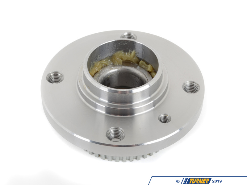 31211131297 E30 325/318 Front Wheel Bearing Hub Assembly Turner