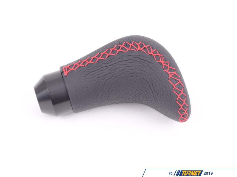 CTERED MOMO Combat Evo Shift Knob Red Turner Motorsport