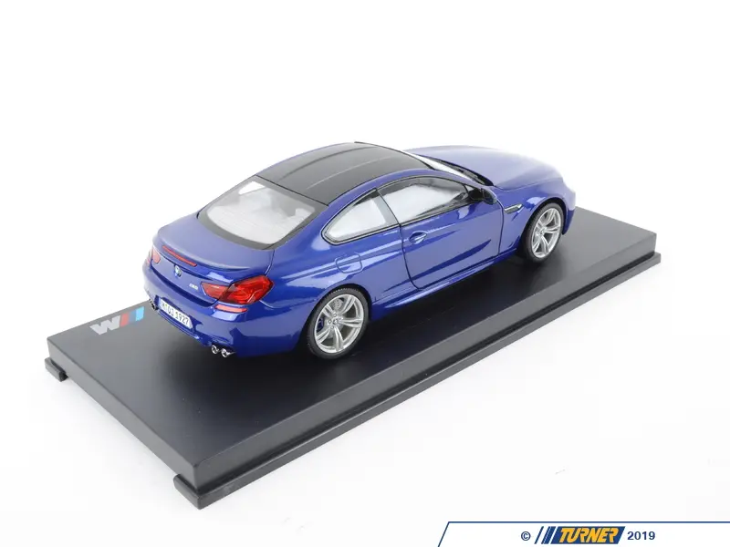 Genuine BMW 1:18 BMW M6 Coupe Scale Model - Blue