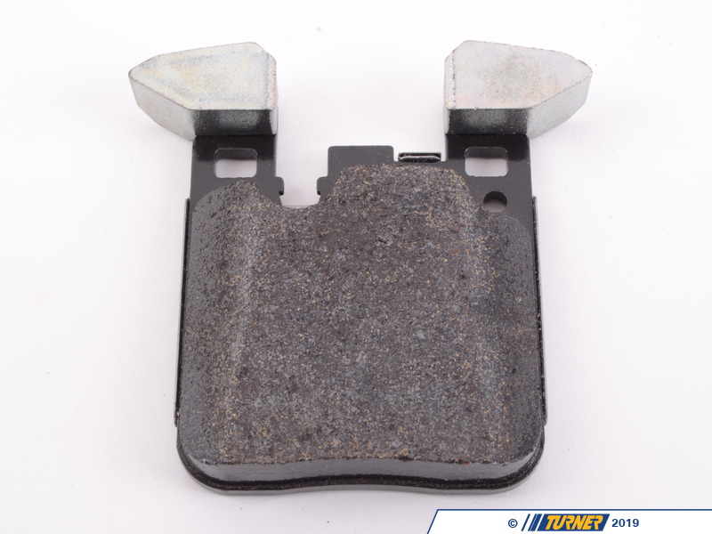 34116878876KT Genuine BMW Front And Rear Brake Pad Set F22/23 F3X