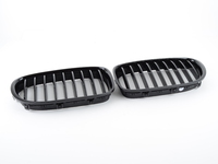 Replacement Gloss Black Front Grilles - F01 F02 7-Series